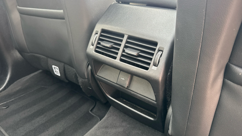 Land Rover Discovery Sport 1.5 P300e Urban Edition 5dr Auto [5 Seat] Station Wagon